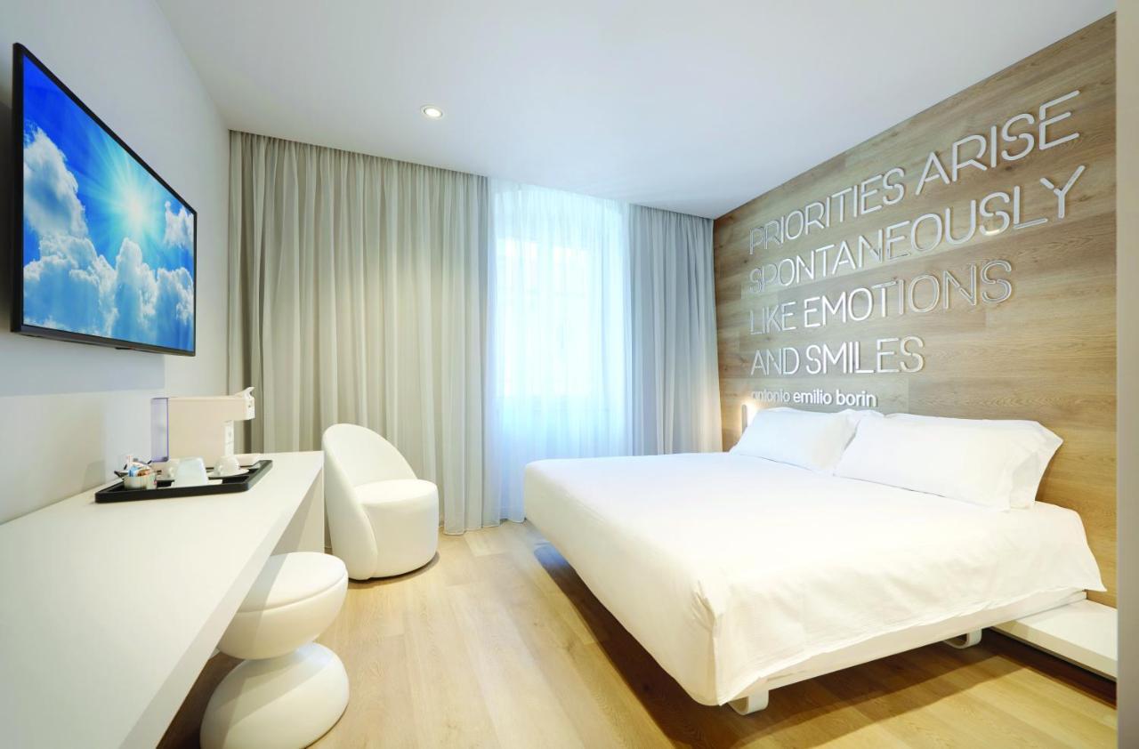 Youme Design Place Hotel Trieste Luaran gambar